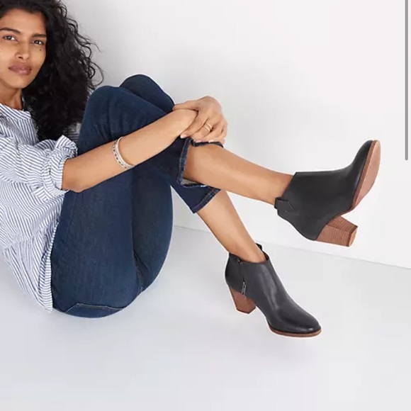 Madewell Black Leather Billie Boot - Picture 4 of 4